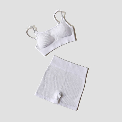 Seamless Yoga Set — Crop Top & Leggings