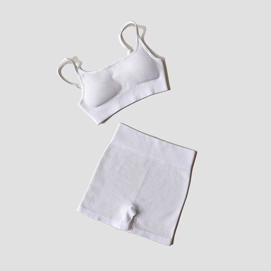 Seamless Yoga Set — Crop Top & Leggings