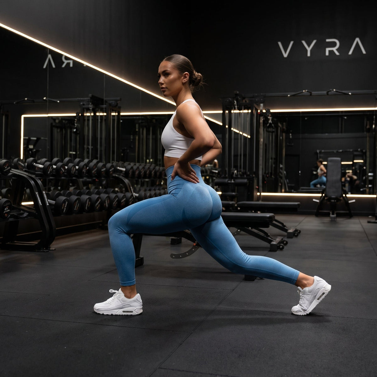 VYRA Contour Seamless High-Waist Gym Leggings